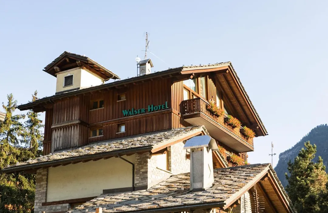 Hotel Walser Courmayeur-1